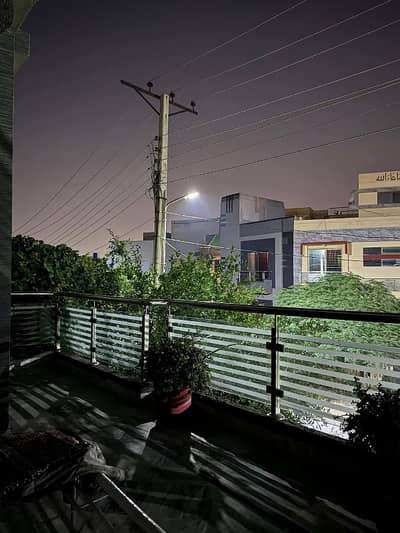 1 Room Tile floor For Job Holder Lady or Student Girl is for rent in Tariq Gardens near Wapda Town phase1 Block K3.