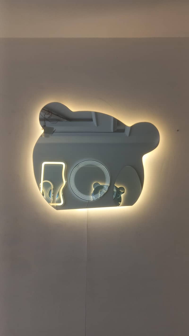 LED Mirror 1