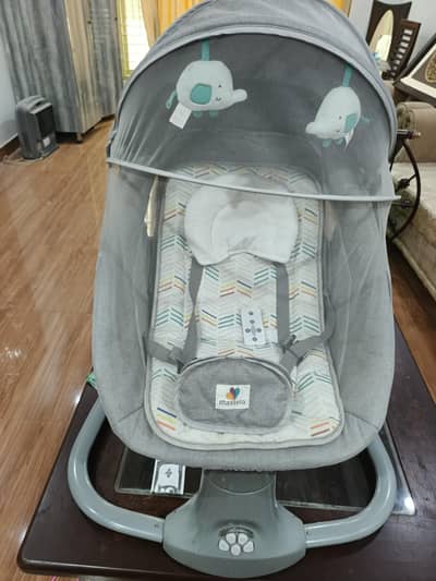 Mastela Electric swing 3 in 1 with remote control