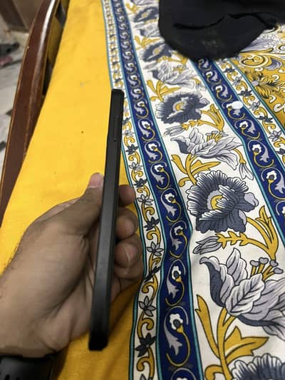 villllaon black color for sale  contact number  03309511235