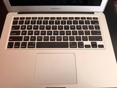 Apply MacbookAir 13 (Early 2015)