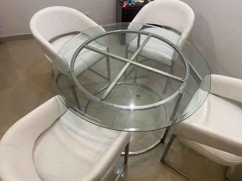 5 seater dining table 2