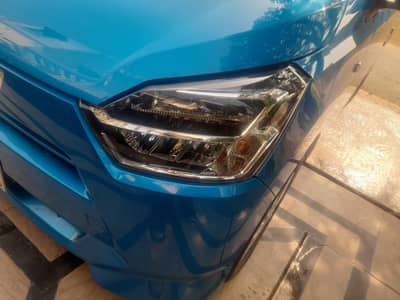 mira top of the line car TOTALY GENIUN