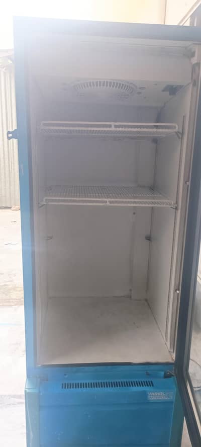 nestle chiller good condition chill cooling fast