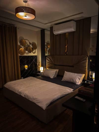 One bedroom per day weekly monthly short stay