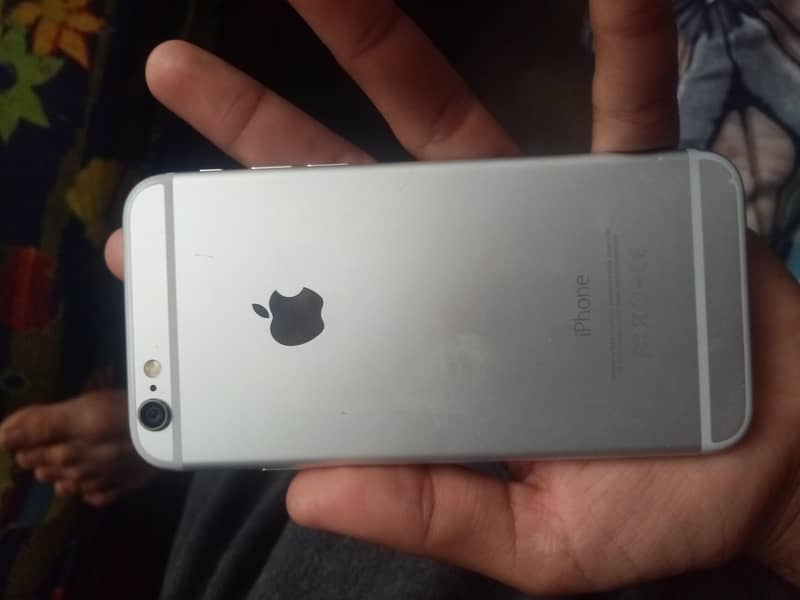 iPhone 6  read description 0