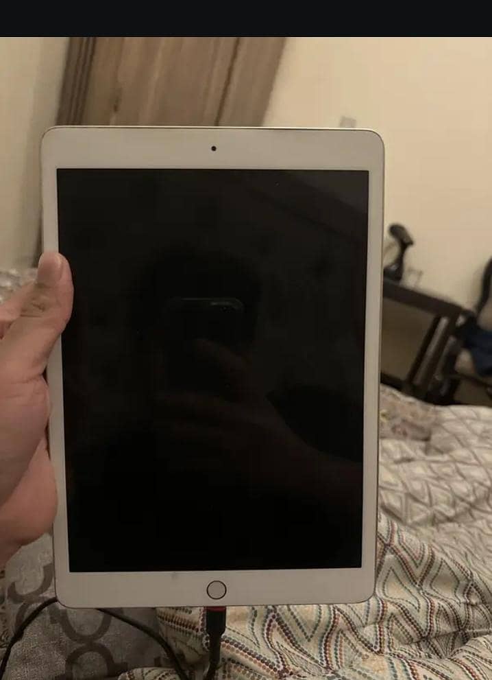 IPAD 8 GENERATION 2