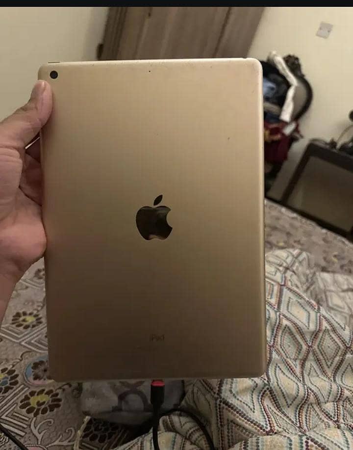 IPAD 8 GENERATION 3