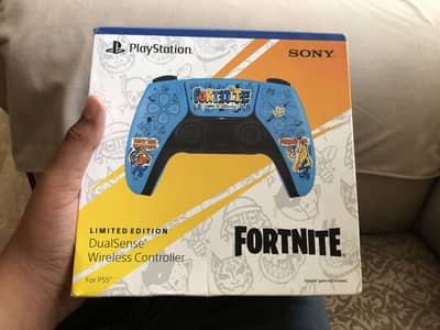 Dual sense controller Fortnite edition for ps4 rare collectors item