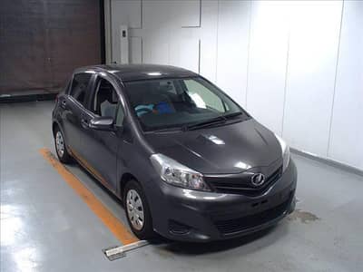 Toyota Vitz 2012/2015 btr thn passo mira dayz cultus alto