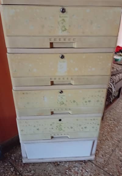 Plastic drawer(urgent sale)