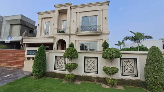 1 Kanal Beautiful Unique Modern Designed House With Luxury In DHA Phase 5