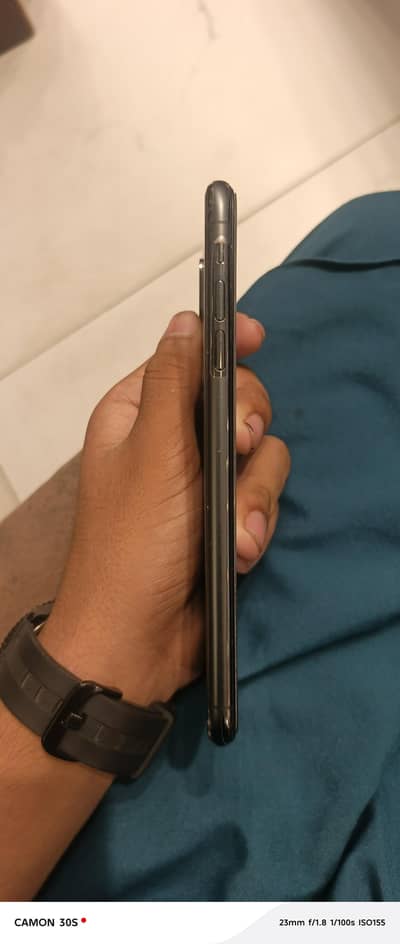 iPhone xs max JV 64 GB hy panel may 1 line hy jo pic may dek salty hy