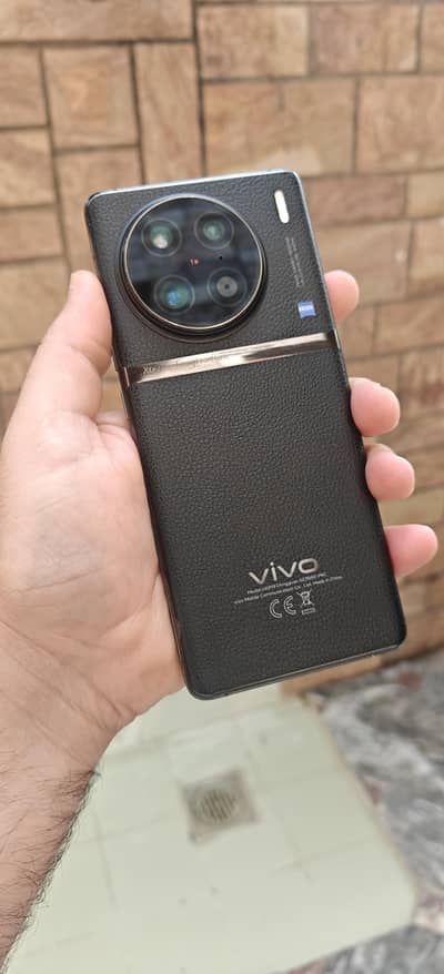 VIVO X90 PRO  12/256gb Non pta PRICE FINAL . NO EXCHANGE NO EXCHANGE