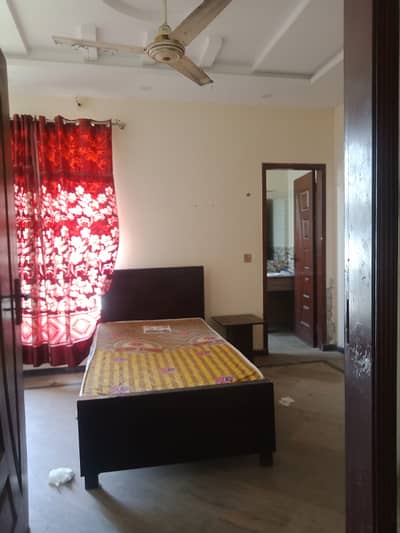 FURNISH ROOM FOR RENT IN ALFALAH TOWN NEAR LUMS DHA PHASE 5 Lahore