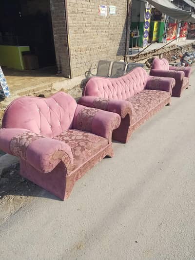 five seater sofa/ sofa set for sale