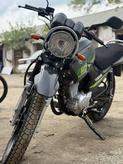 Yamaha YBR 125G 2023
