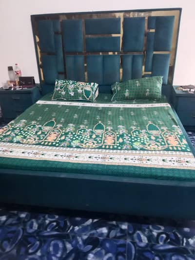 master bed , mattress with 2 Side table