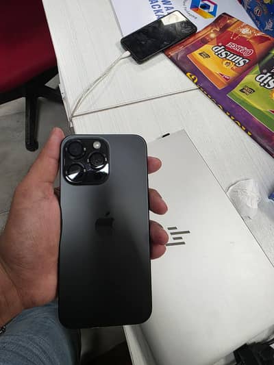 Apple iPhone 15 Pro Max Factory un-locked 256 GB