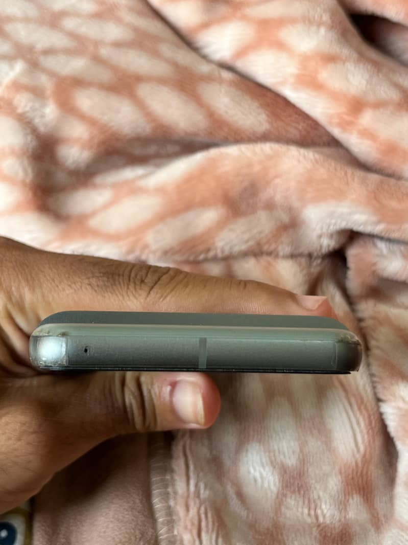 Google Pixel 8 0
