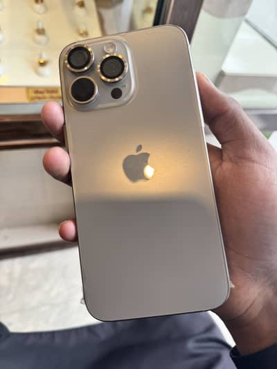 15 Pro Max With Box White Titanium