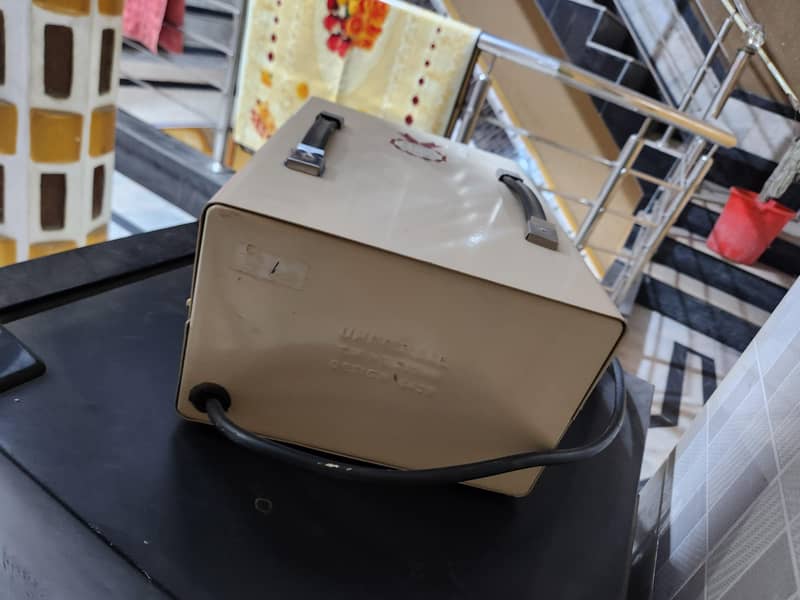 Universal Voltage Stabilizer 3