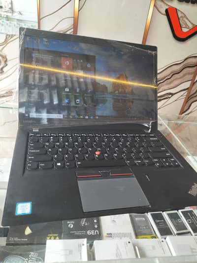 lenove Thinkpad laptop brand new condition  slim and Smart  touch scre