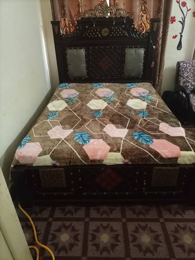 Small Double Bed 5/6