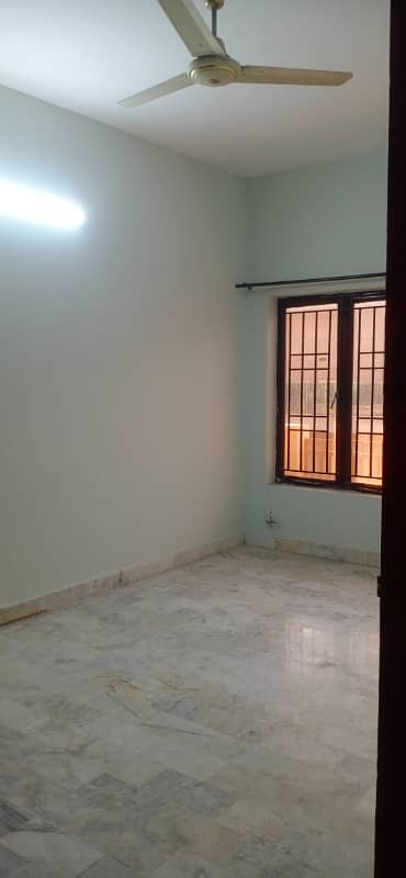 Pha 2 Bedroom Apartment Available For Rent in G11