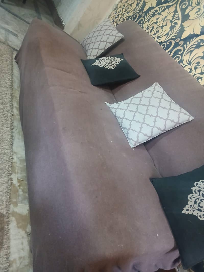 7 seater Lshape sofas with table 1