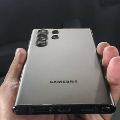 Samsung s22 ultra 8/128 good condition