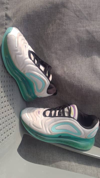 Nike Air Max 720