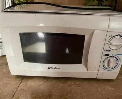 16 ltr Dawlance microwave for sale