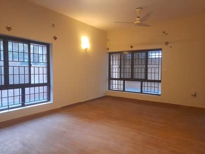 Ready To Buy A Upper Portion 15 Marla In Islamabad