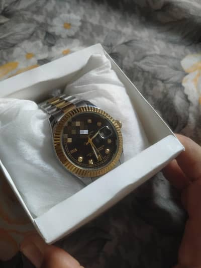 luxury watch fresh condition