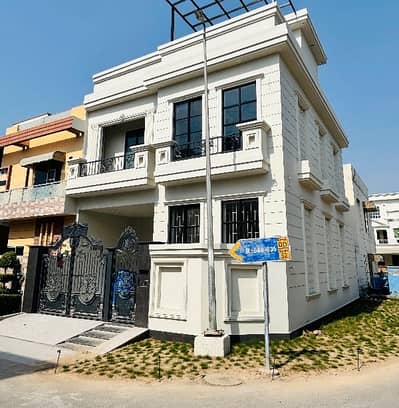 Corner 6 Marla House In Citi Housing Society Is Available