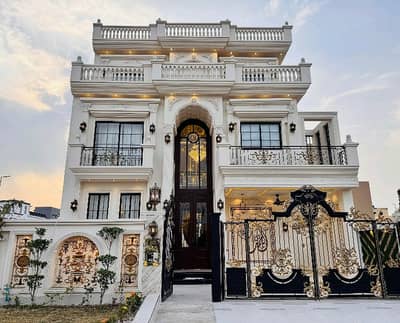 Prime Location In Citi Housing Society 10 Marla House For sale