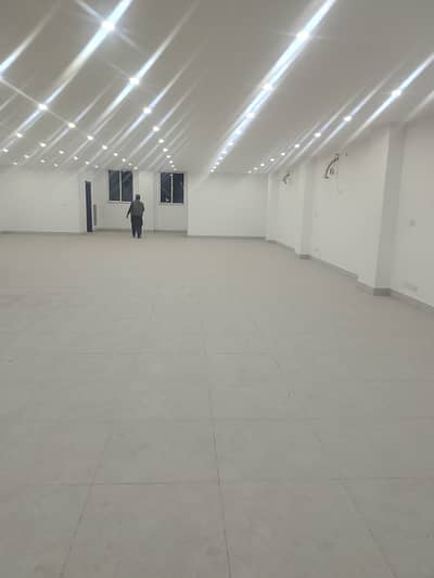 Kanal groud+basement hall available in Johar town