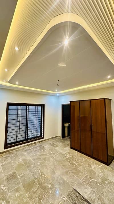 Prime Location Lower Portion For rent In Beautiful Wapda Town