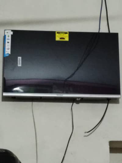 new led ha net wali  koi maslla nhi all ok hy