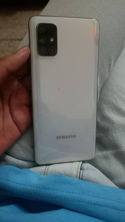 Samsung A71