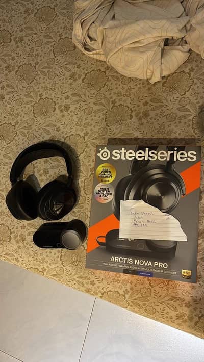 Steelseries Arctis Nova Pro Wired installed with Custom Earpads