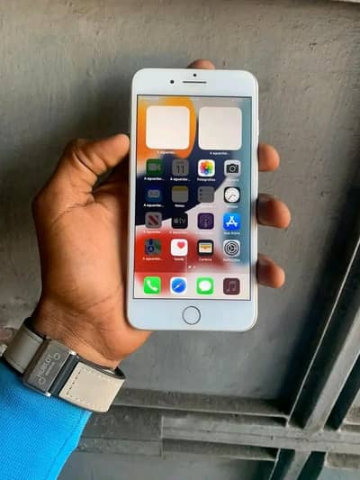 Iphone 7plus pta approved 128GB My Whatsapp 0329-70-46-121