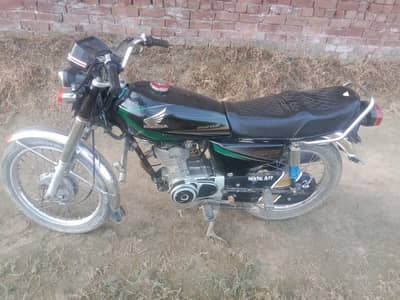 cg125 new condition bike