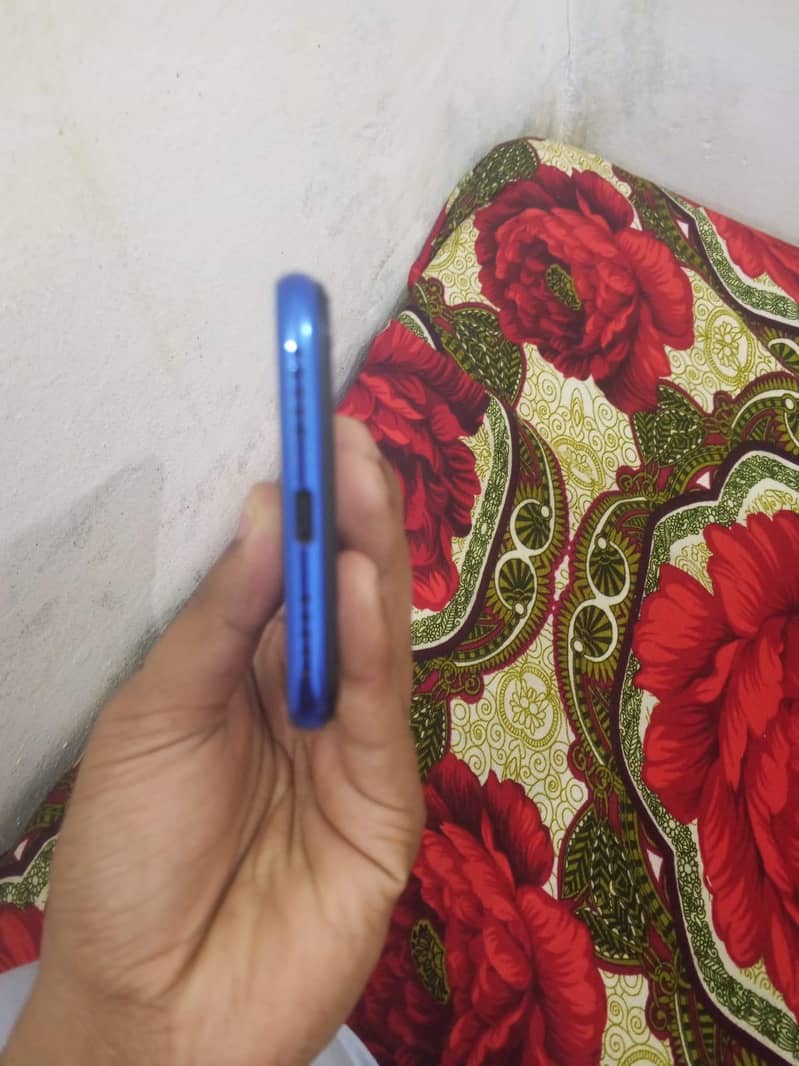 Redmi Note 7 4