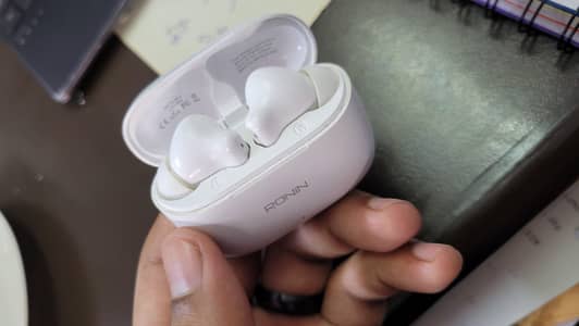 Ronin r-740 earphones