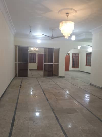 Newly renovated 3 bed drawing lounge ground floor portion for rent marble flooring with car parking 24 hours water and electricity