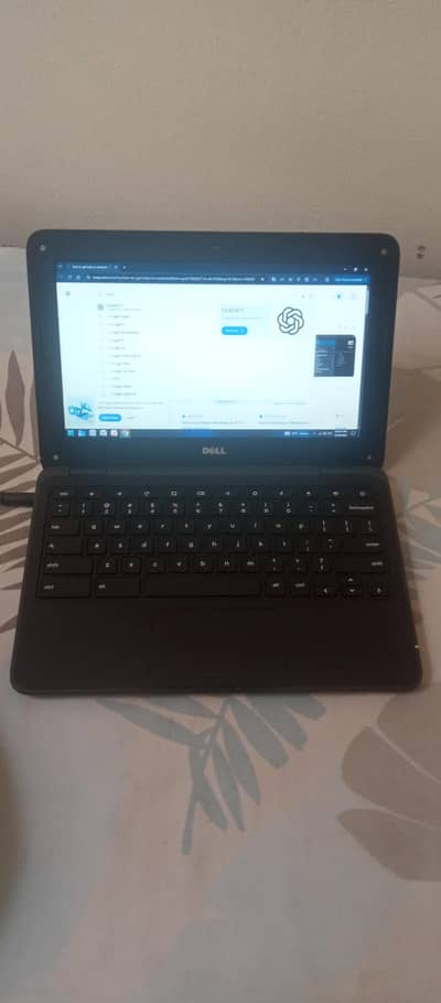 Dell 3180|Chromebook  | 4GB Ram + 16 GB SSD