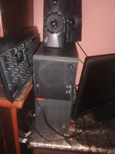 Computer liya howa abi 1month howa ha jis na bi lana ho series ho