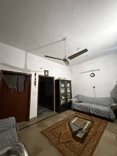 10 Marla Vip Upper Portion 3 Bed 3 washroom 0323.4432274